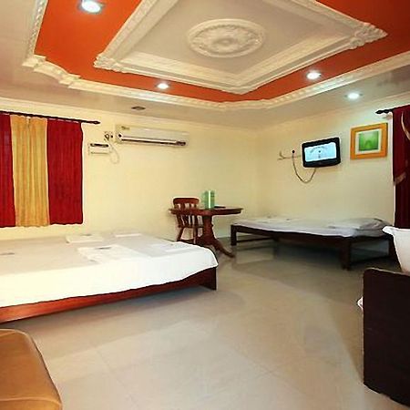 Hotel Sri Saravana Рамешварам Экстерьер фото